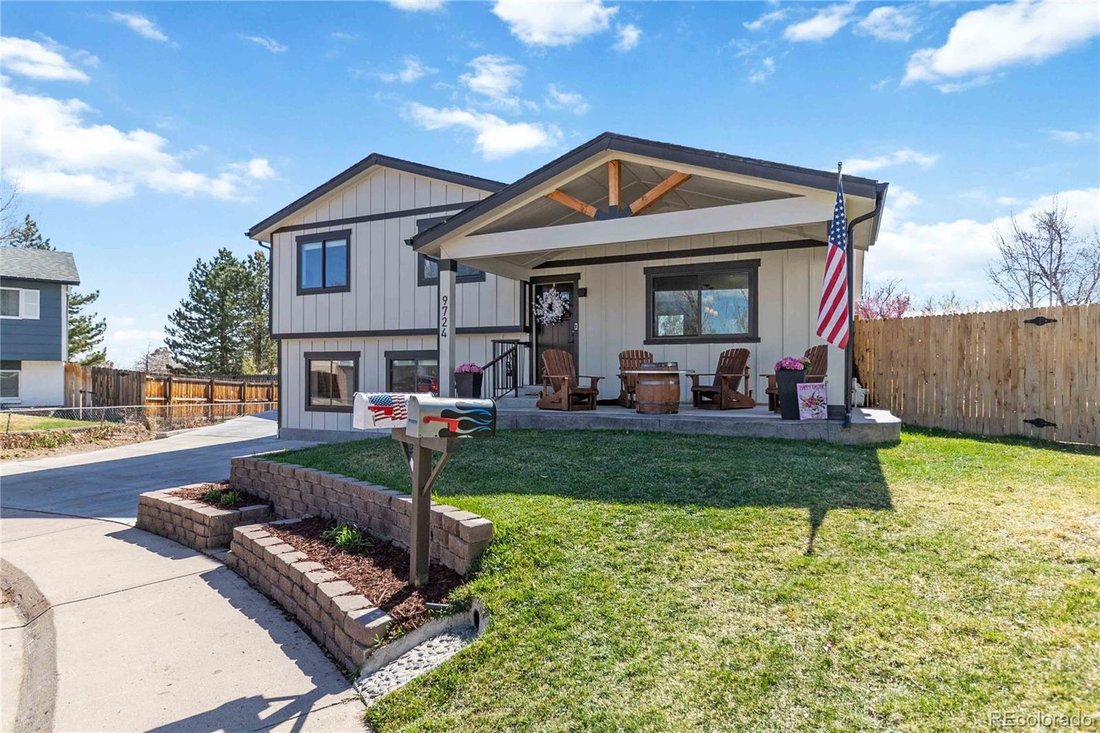 Columbine Valley, Colorado, United States 5 - 18001160