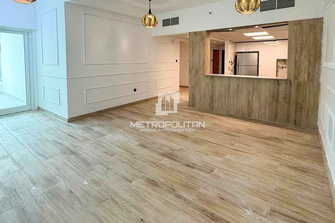 Apartment in JLT / Jumeirah Lakes Towers, Dubai, United Arab Emirates 1 - 18000910