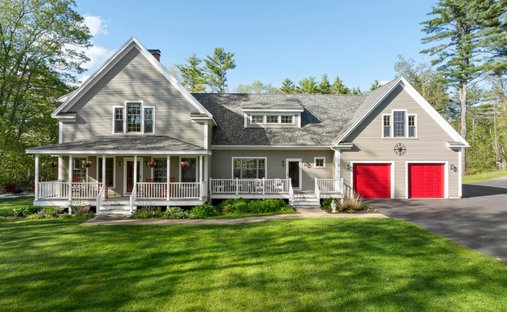House in Edgecomb, Maine, United States 1