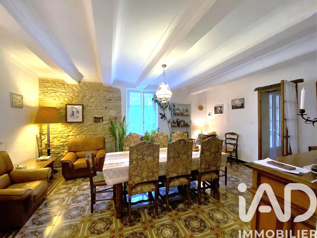 House in Velorgues-Petit Palais, L'Isle-sur-la-Sorgue, France 2 - 18001621