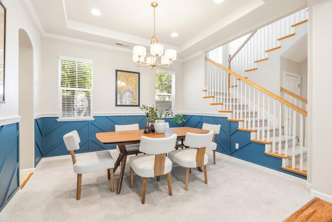 House in Gilroy, California, United States 3 - 18002080