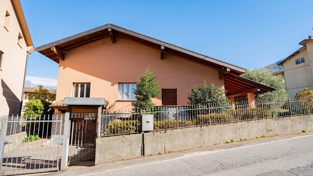 House in Colico Piano, Lombardy, Italy 3 - 18002238