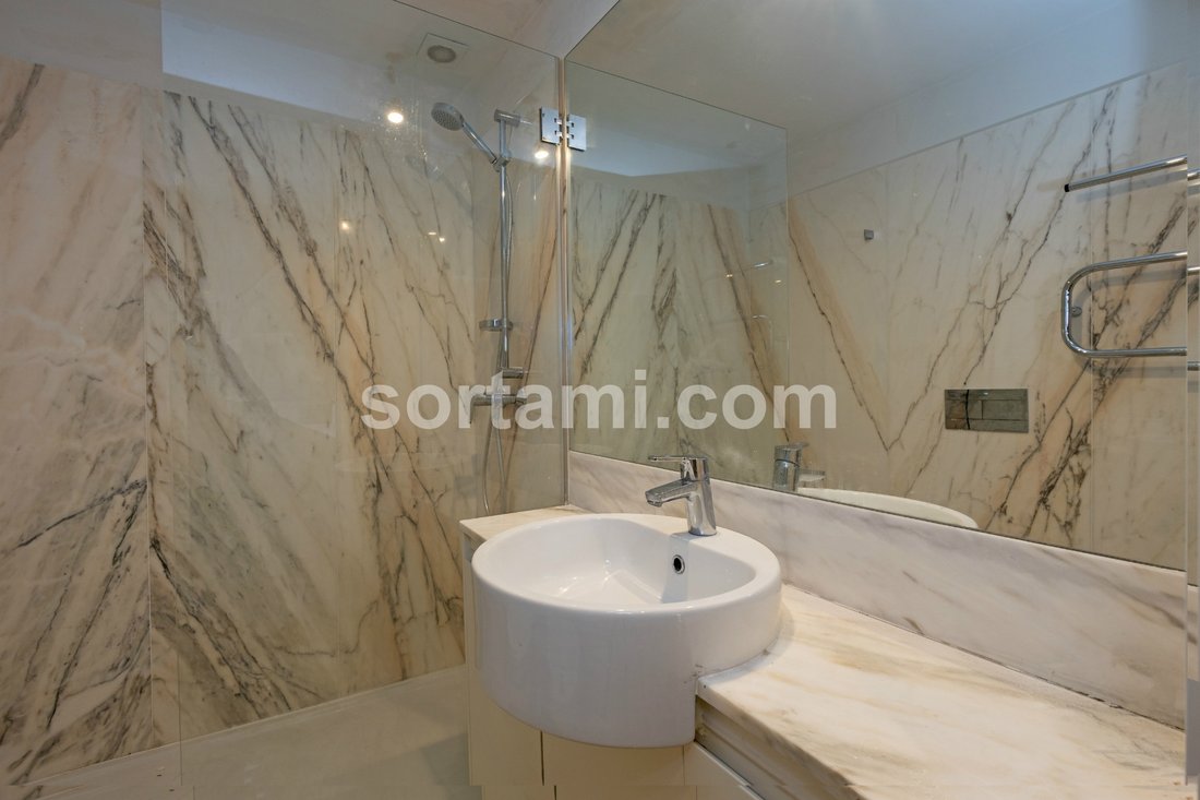 Apartment in Cedofeita, Santo Ildefonso, Se, Miragaia, Sao Nicolau e Vitoria, Porto District, Portugal 5 - 18002296