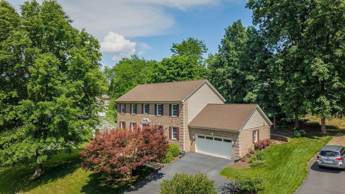 House in Massanetta Springs, Virginia, United States 1 - 17480731