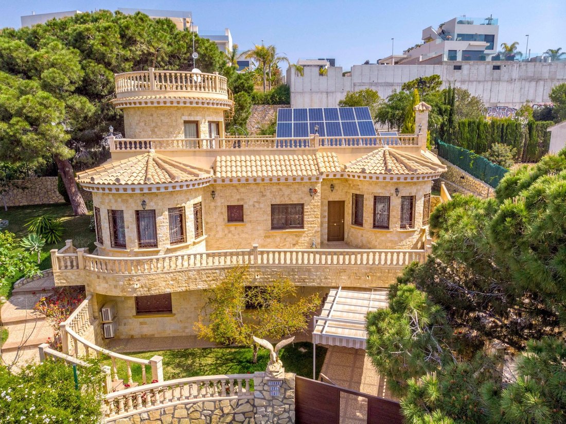 Villa in Orihuela, Valencian Community, Spain 2 - 18002496