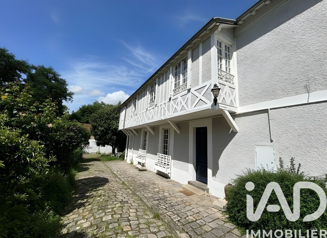 Casa en Rambouillet, Isla de Francia, Francia 1 - 18001636