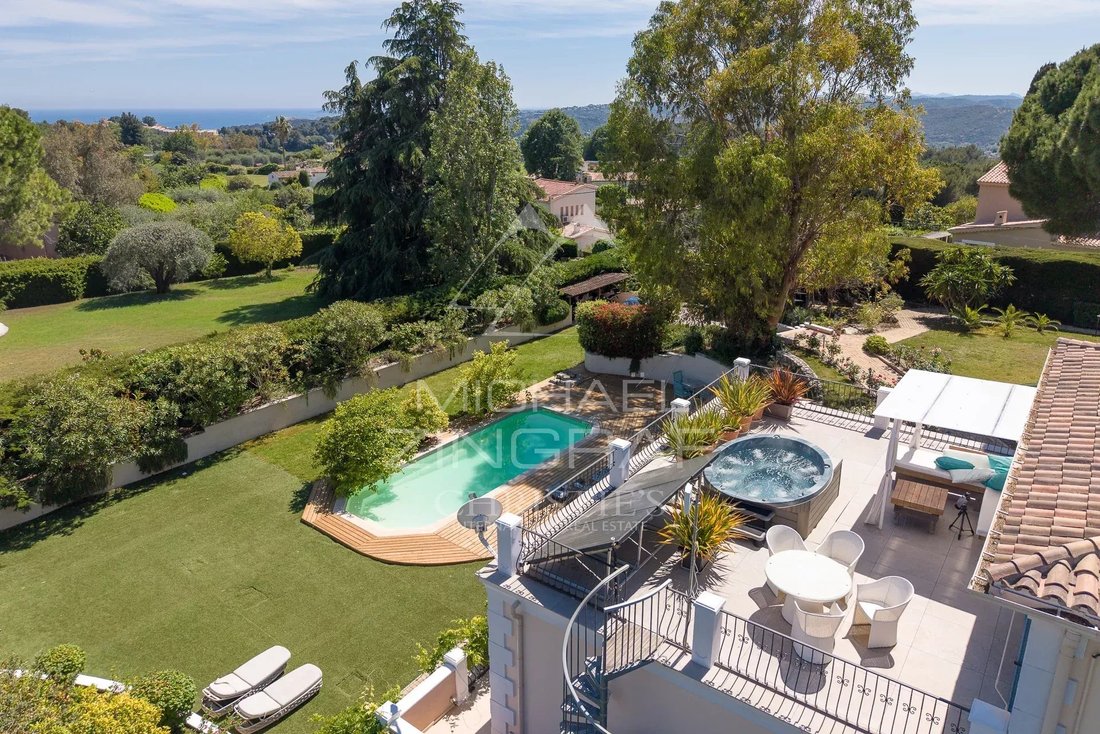 Villa à Saint-Paul-de-Vence, Provence-Alpes-Côte d'Azur, France 3 - 18000727