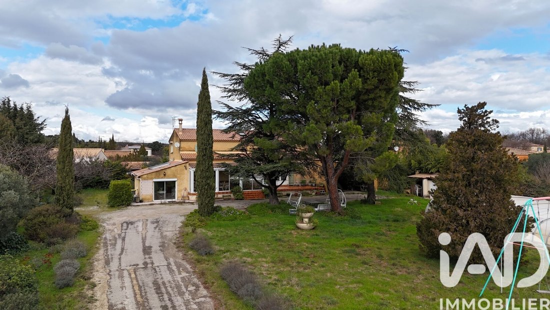 House in Domazan, Occitania, France 1 - 18001649