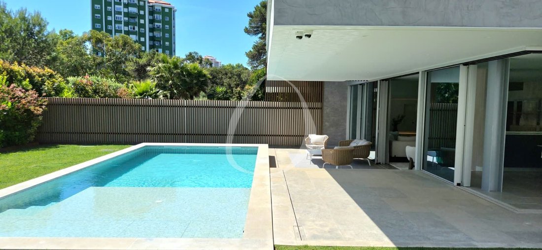 Townhouse in Cascais e Estoril, Lisbon, Portugal 2 - 18003487