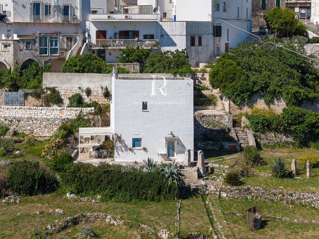 Casa en Calle Ludovico - Corso Umberto I - Calle Vittorio Emanuele, Ostuni, Apulia 2 - 18001966