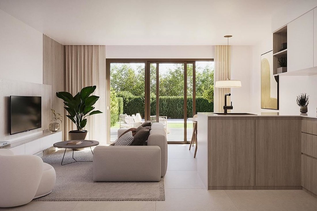 Apartment in Estepona, Andalusia, Spain 4 - 18000907