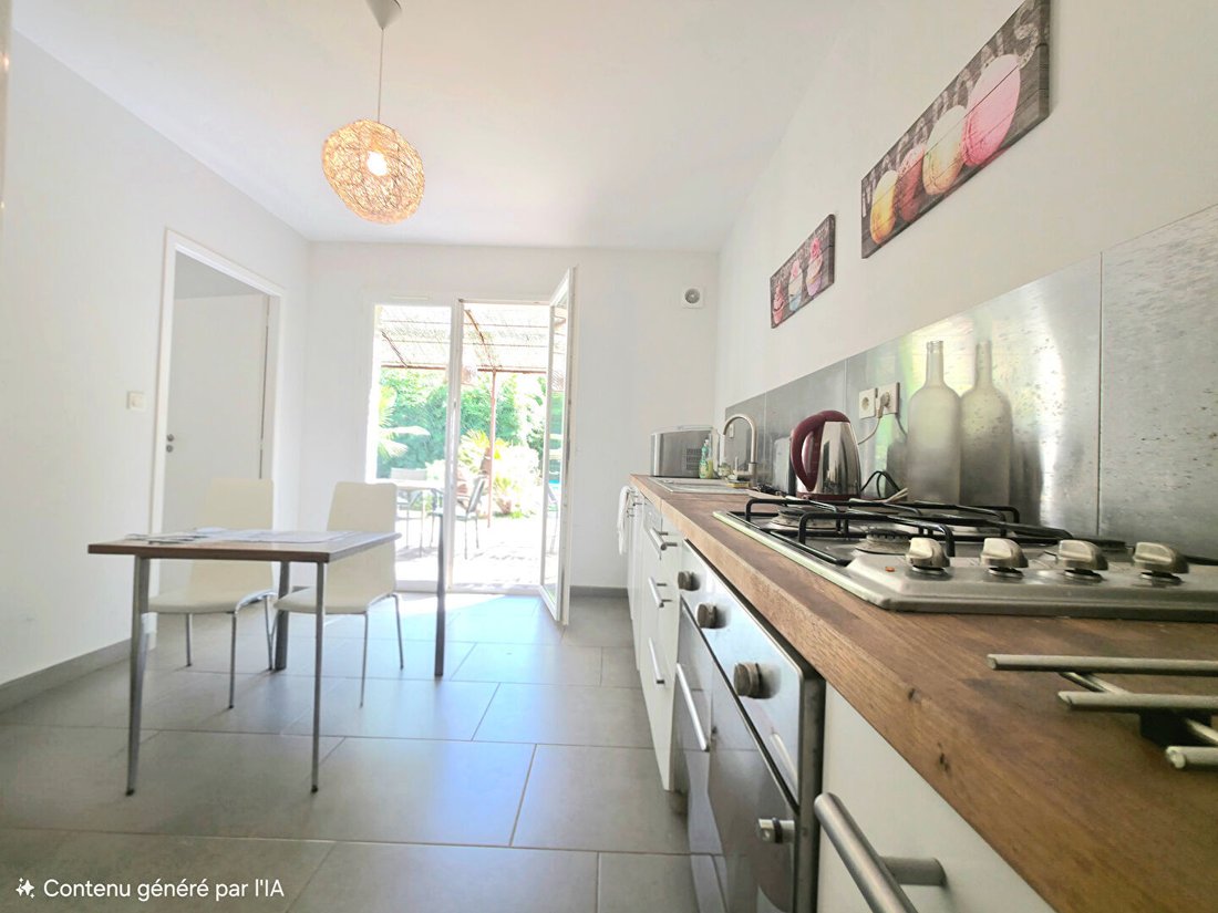 Villa in Rayol-Canadel-sur-Mer, Provence-Alpes-Côte d'Azur, France 4 - 18001070