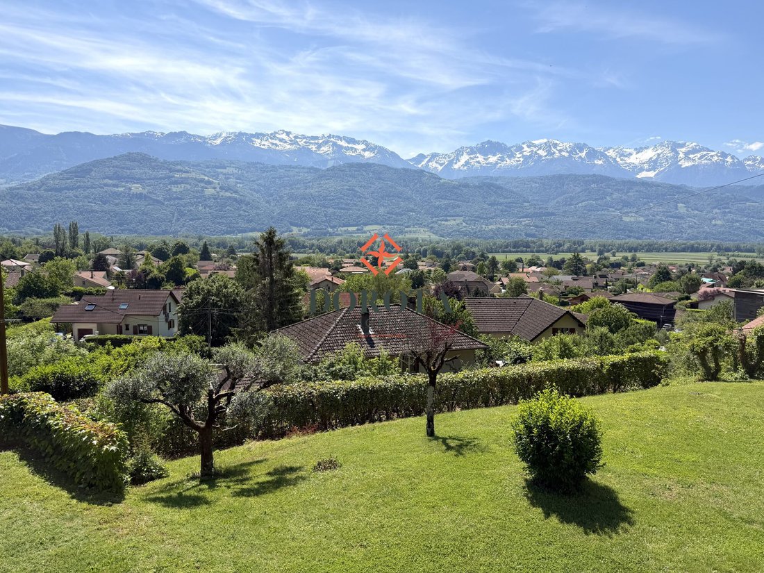 House in Lumbin, Auvergne-Rhône-Alpes, France 1 - 18003104