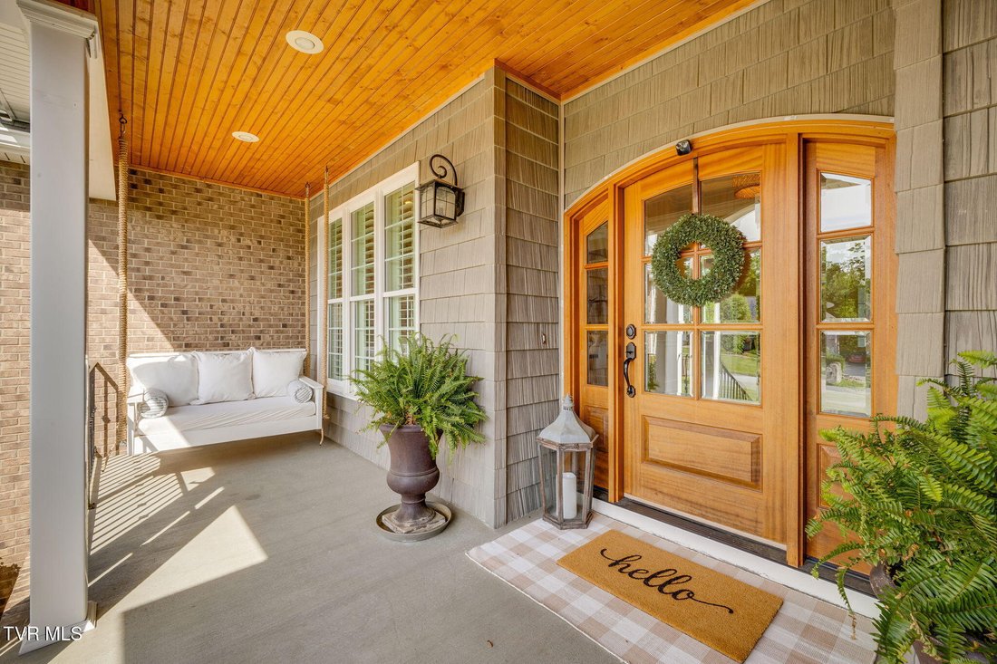 House in Elizabethton, Tennessee, United States 5 - 18003571