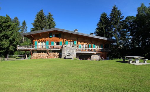 Villa in Combloux, Auvergne-Rhône-Alpes, France 1
