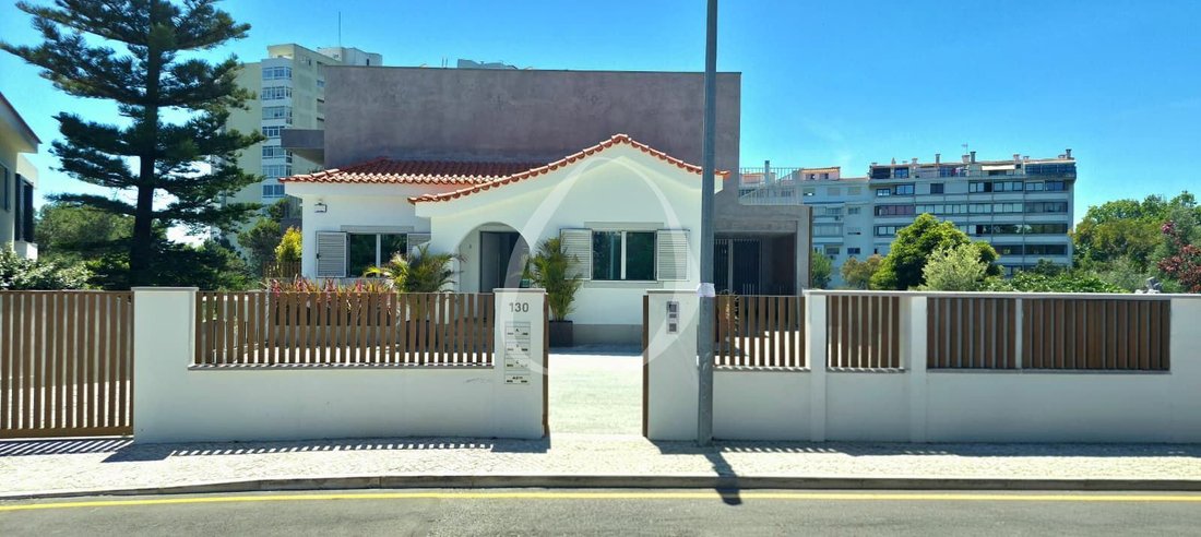 Townhouse in Cascais e Estoril, Lisbon, Portugal 2 - 18003478