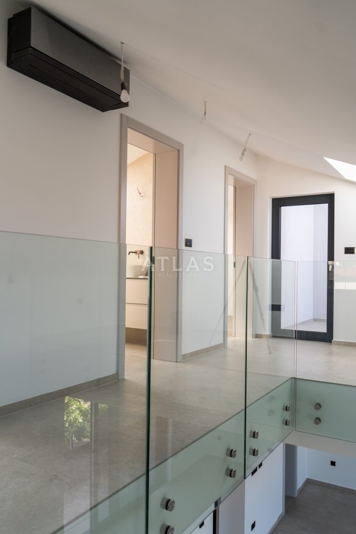 Apartment in Mjesni odbor Grad Trsat, Grad Rijeka, Primorje-Gorski Kotar County 4 - 18002265