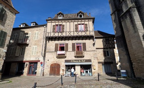 Beaulieu-sur-Dordogne, Nouvelle-Aquitaine, France 1