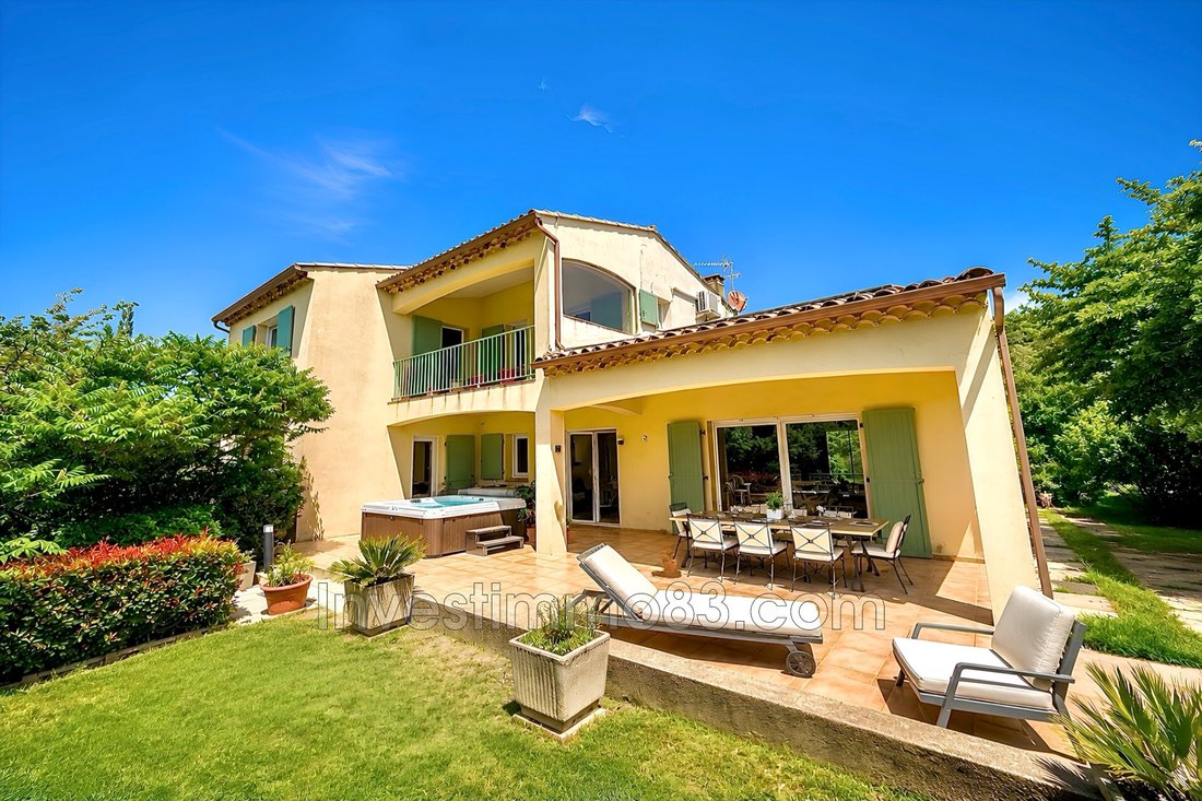 Villa in Pourrieres, Provence-Alpes-Côte d'Azur, France 2 - 18000717