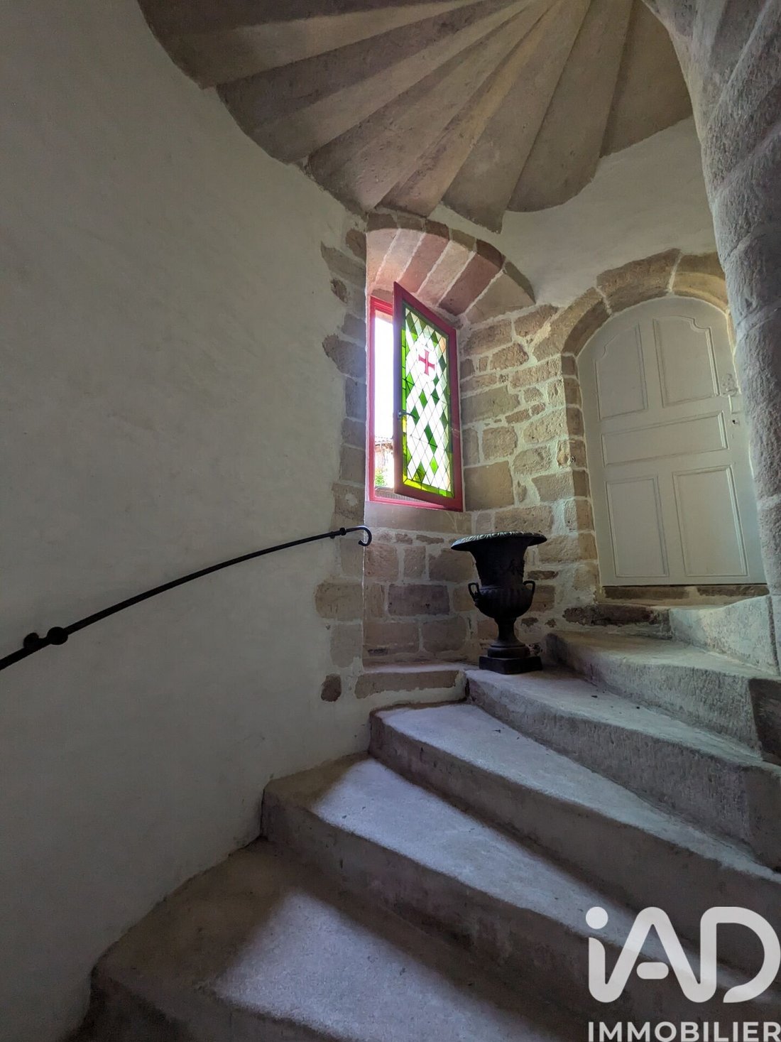 Beaulieu-sur-Dordogne, Nouvelle-Aquitaine, France 4 - 18001622
