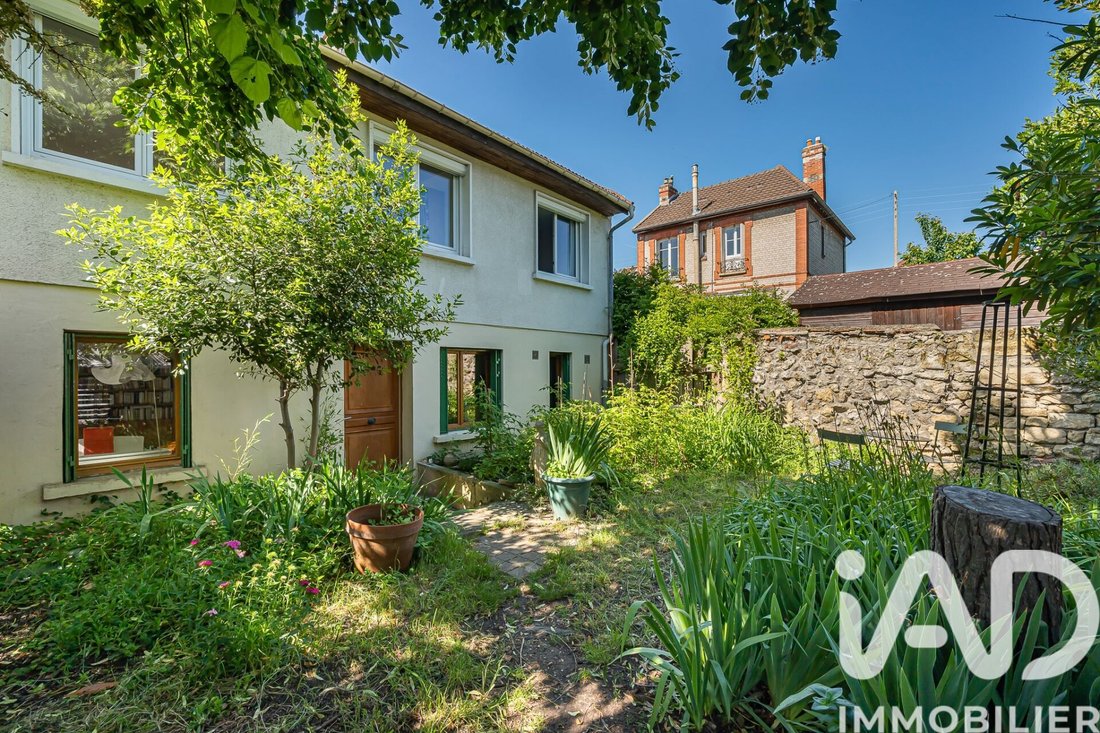 House in Bois-Colombes, Ile-de-France, France 1 - 18001635