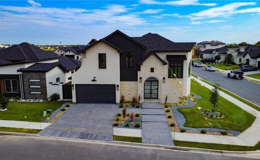 House in Elsa, Texas, United States 1