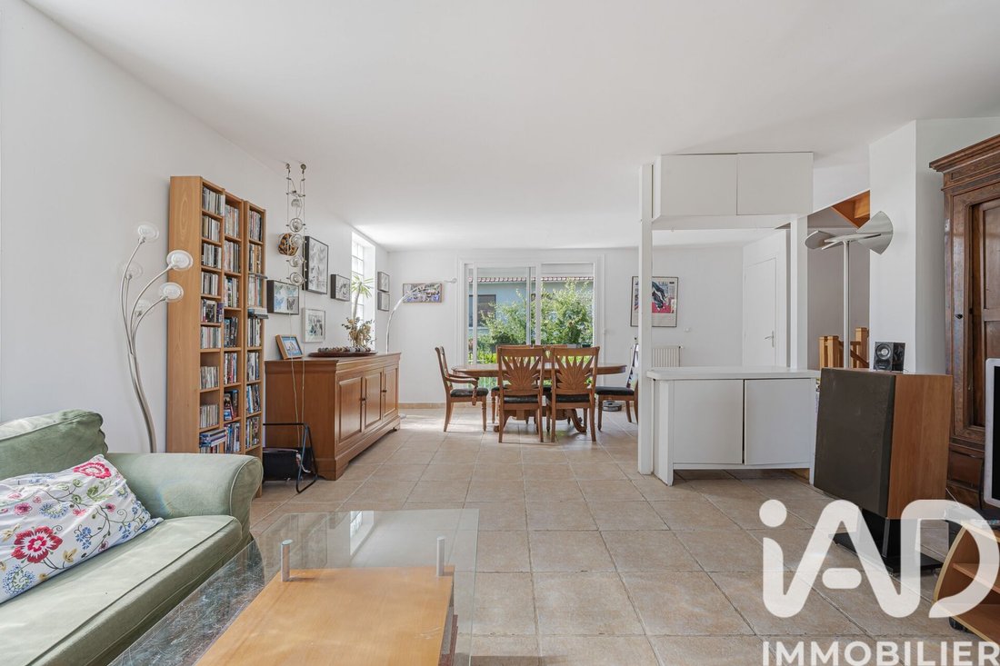House in Bois-Colombes, Ile-de-France, France 3 - 18001635