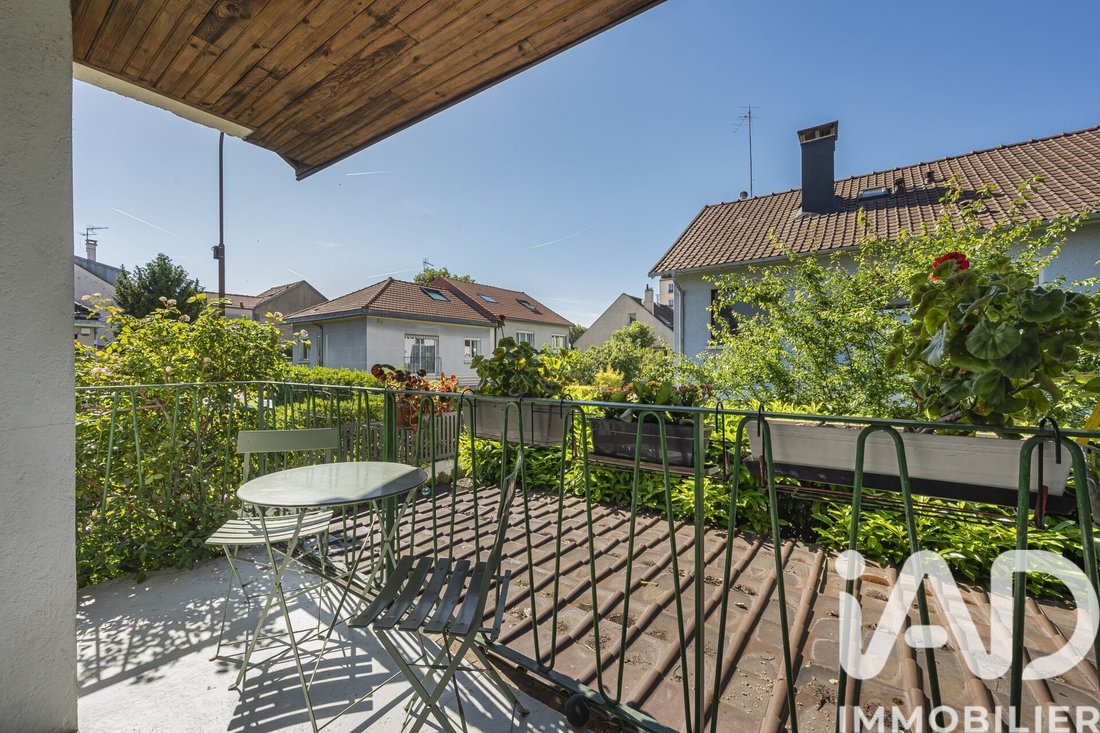 House in Bois-Colombes, Ile-de-France, France 5 - 18001635