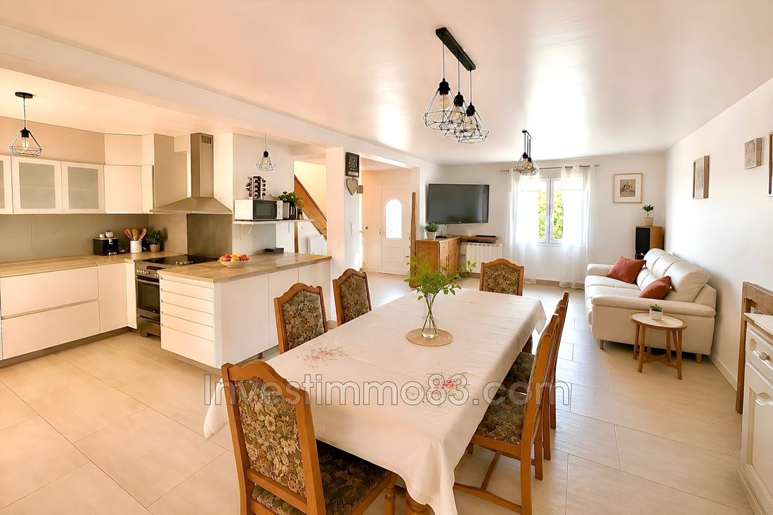 Villa in Mimet, Provence-Alpes-Côte d'Azur, France 2 - 18000712