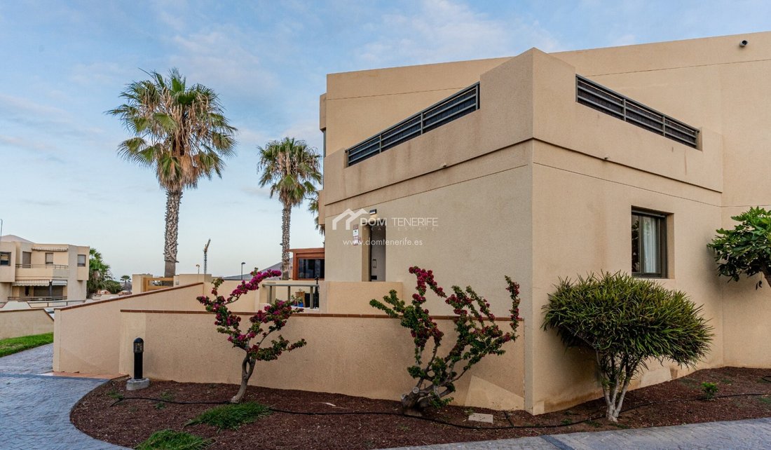 Townhouse in Granadilla de Abona, Canary Islands, Spain 4 - 18000738