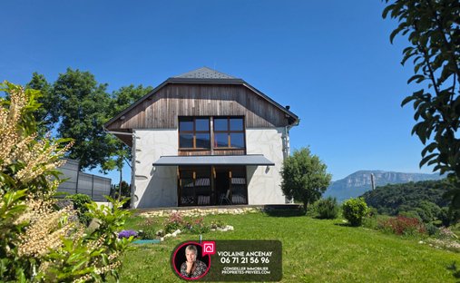 Villa in Montagnole, Auvergne-Rhône-Alpes, France 1
