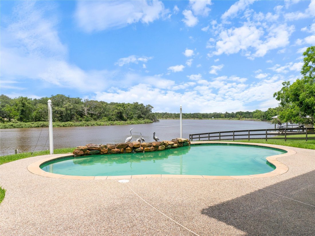 House in Brazoria, Texas, United States 1 - 18002121