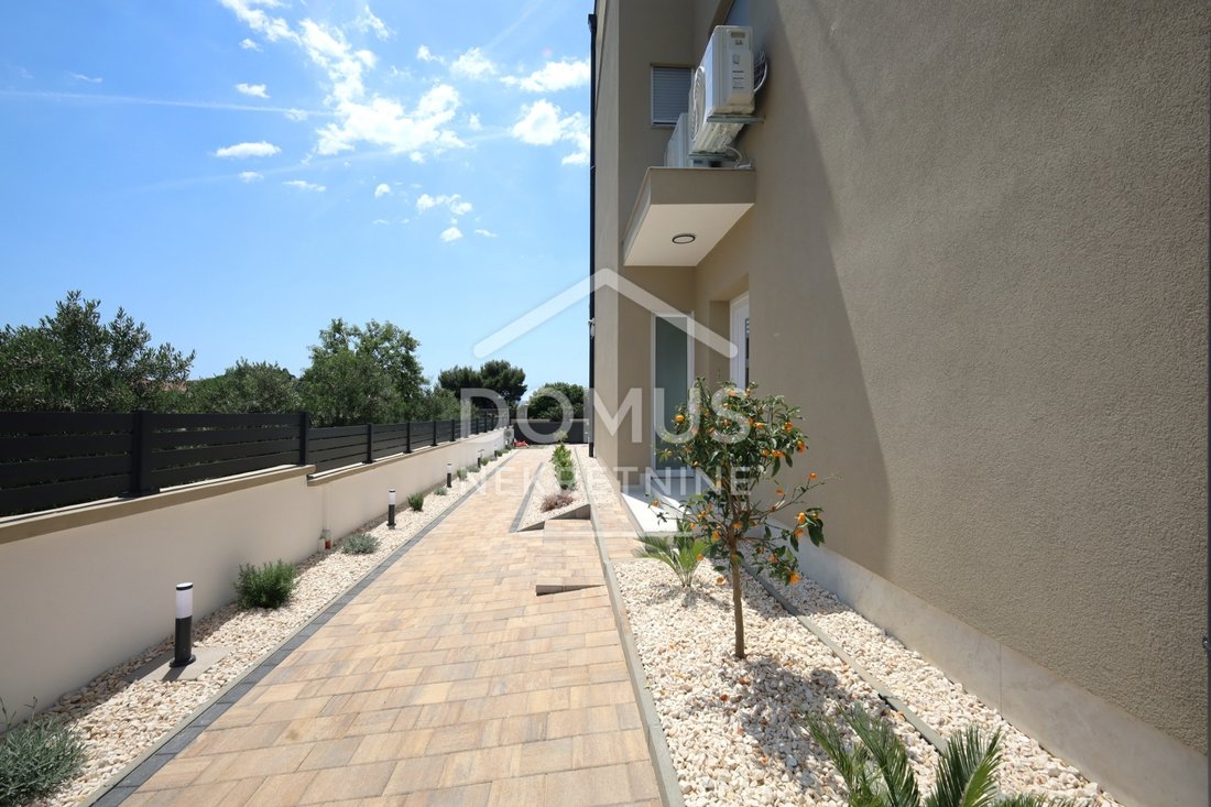 House in Tribunj, Sibenik-Knin County, Croatia 4 - 16117241