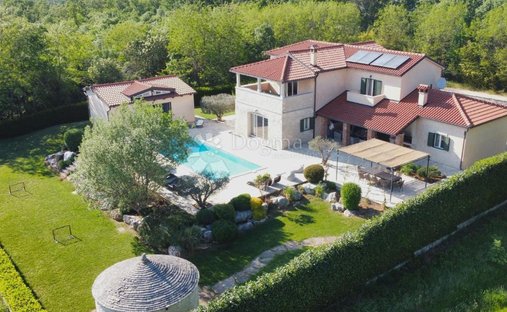 Casa en Višnjan, Istria, Croacia 1