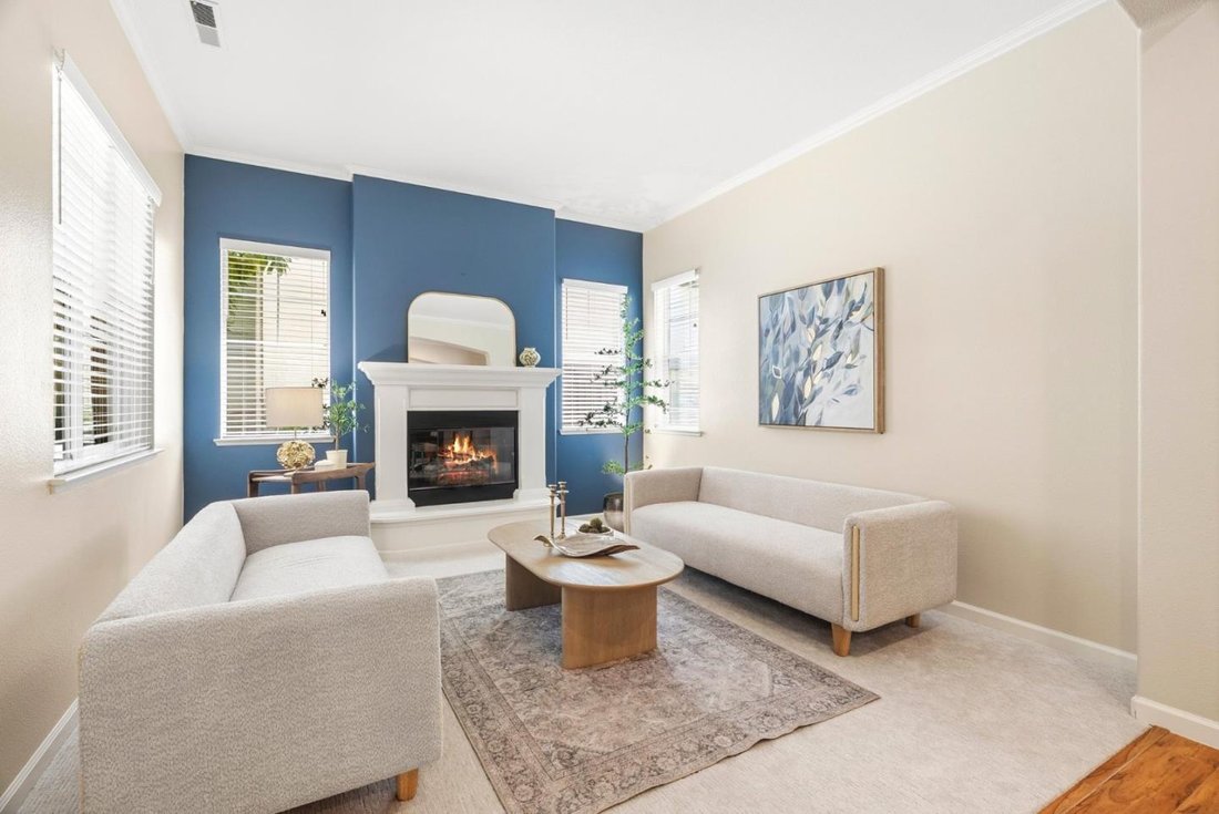 House in Gilroy, California, United States 4 - 18002080