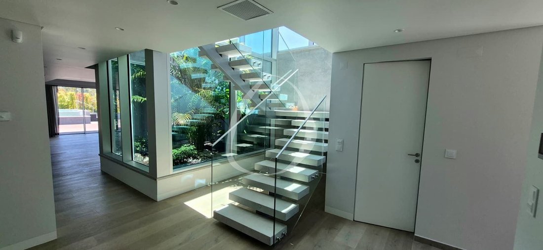 Townhouse in Cascais e Estoril, Lisbon, Portugal 4 - 18003478