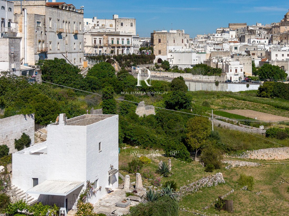 Casa en Calle Ludovico - Corso Umberto I - Calle Vittorio Emanuele, Ostuni, Apulia 1 - 18001966