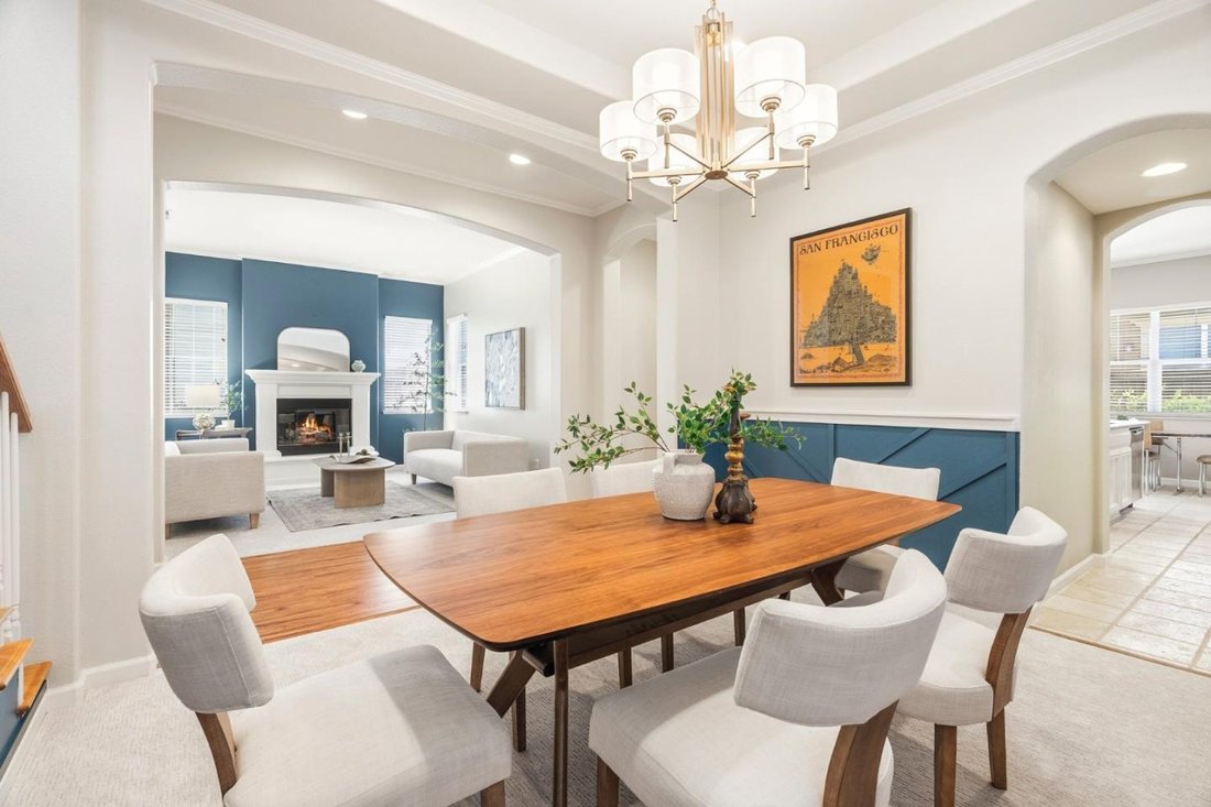 House in Gilroy, California, United States 5 - 18002080