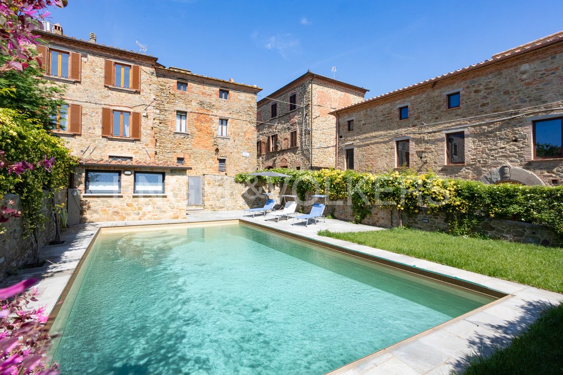 Townhouse in Sinalunga, Tuscany, Italy 2 - 18003304
