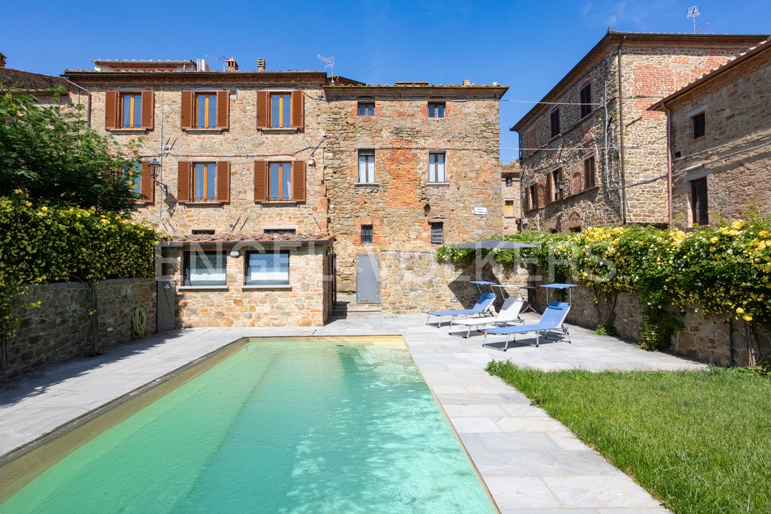 Townhouse in Sinalunga, Tuscany, Italy 1 - 18003304