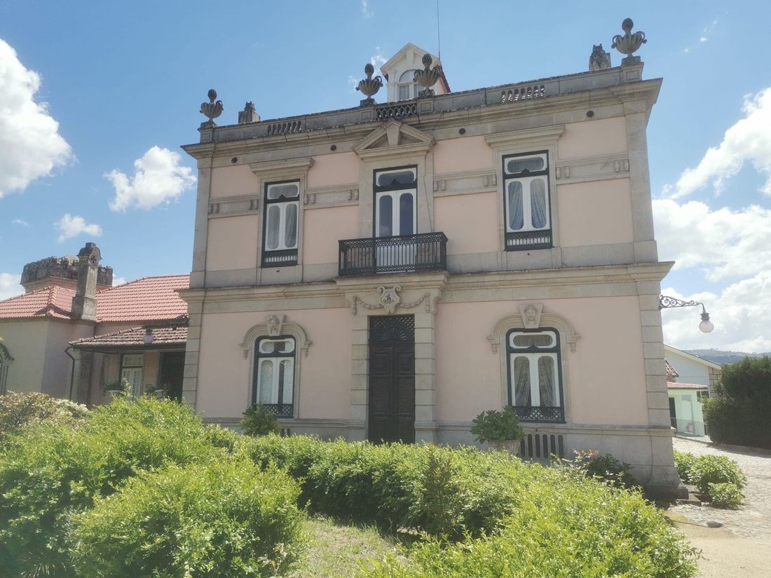 Villa in Almacave, Viseu District, Portugal 1 - 18003714