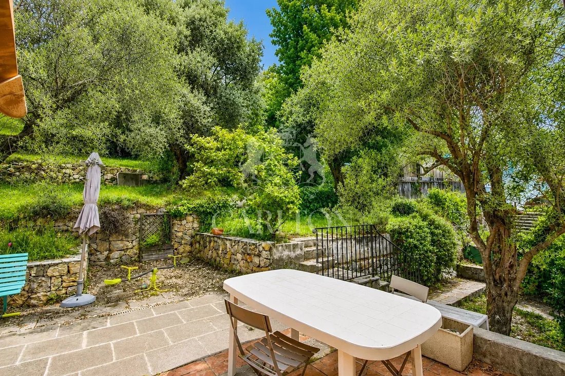 House in Grasse, Provence-Alpes-Côte d'Azur, France 3 - 18003915