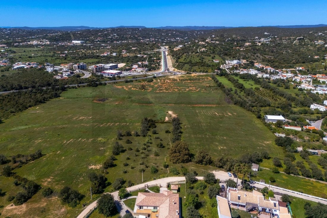 Land in Loule (Sao Clemente), Algarve, Portugal 4 - 18003813