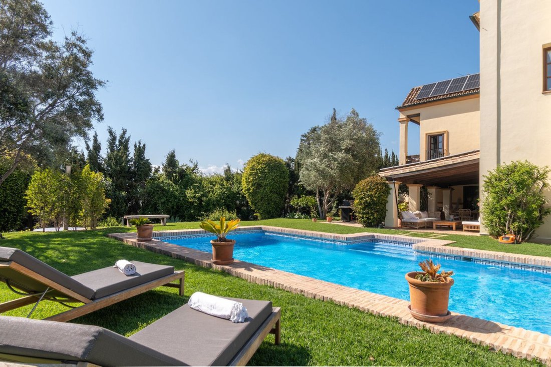 Villa in San Pedro de Alcantara, Andalusia, Spain 5 - 18003769