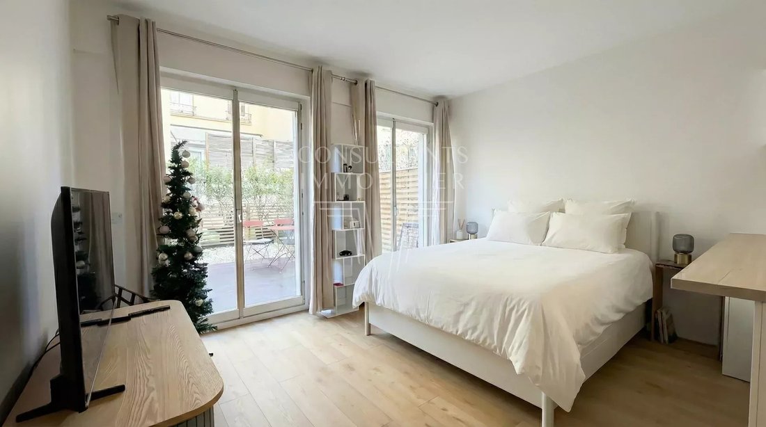 Apartment in Archives, Paris 3e Arrondissement, Paris 2 - 18003927