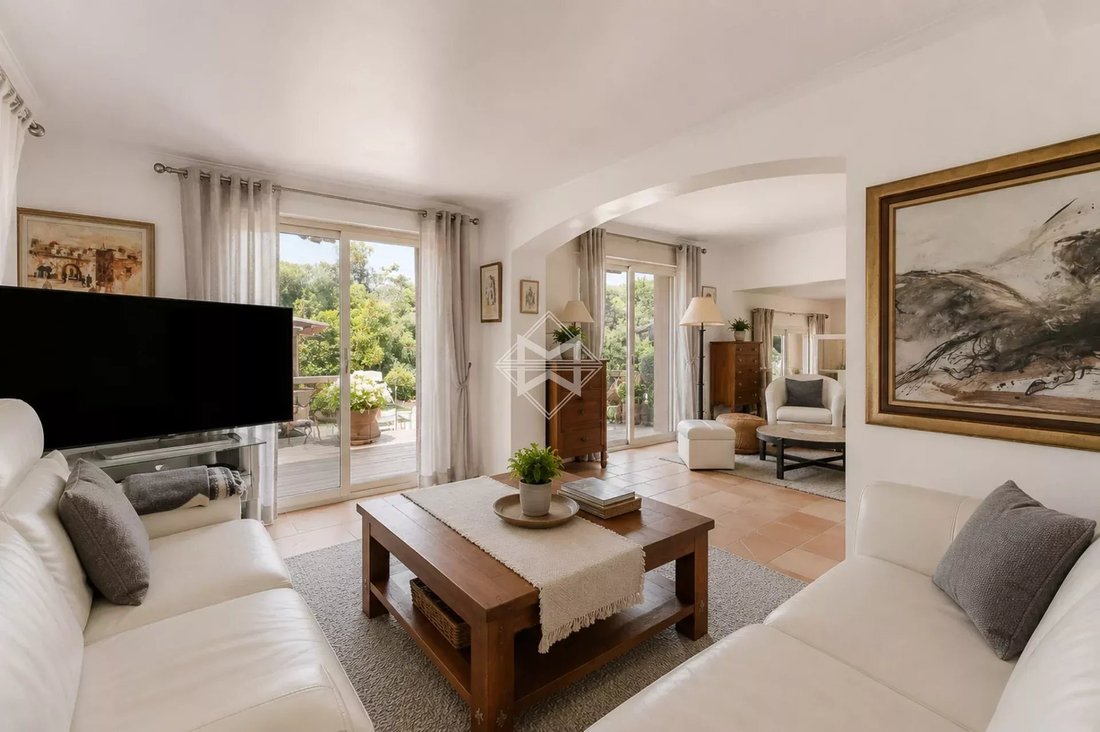 Villa in Nartelle-Noyer-Bellevue-bd des Sardinaux, Sainte-Maxime, France 3 - 18003940