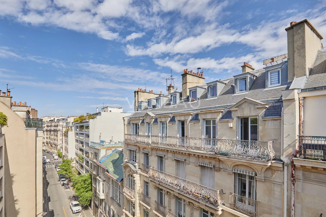 Apartment in Muette Nord, Paris 16e Arrondissement, Paris 1 - 18003873