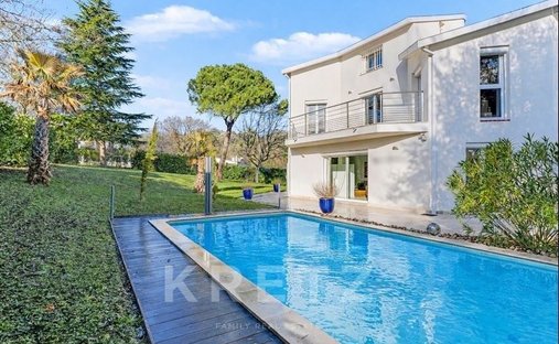 House in Rangueil-Sauzelong-Pech David-Pouvourville, Toulouse, France 1