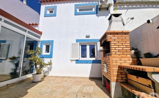 House in Faro (Se e Sao Pedro), Algarve, Portugal 1
