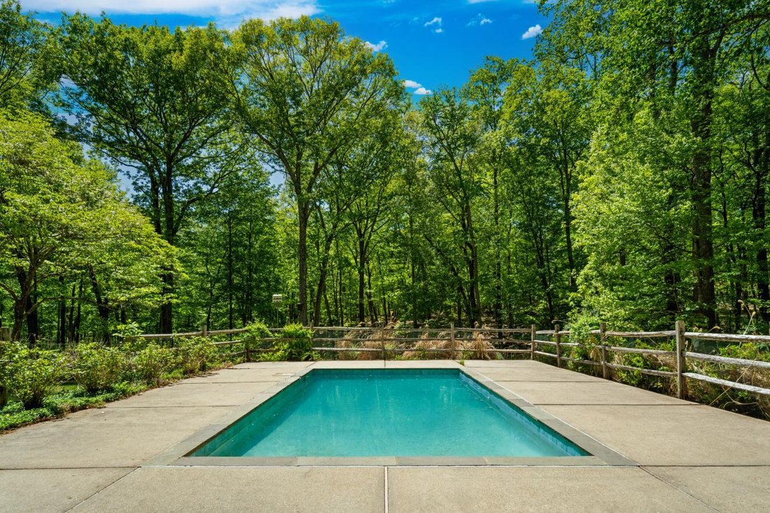 House in Weston, Connecticut, United States 3 - 18003782